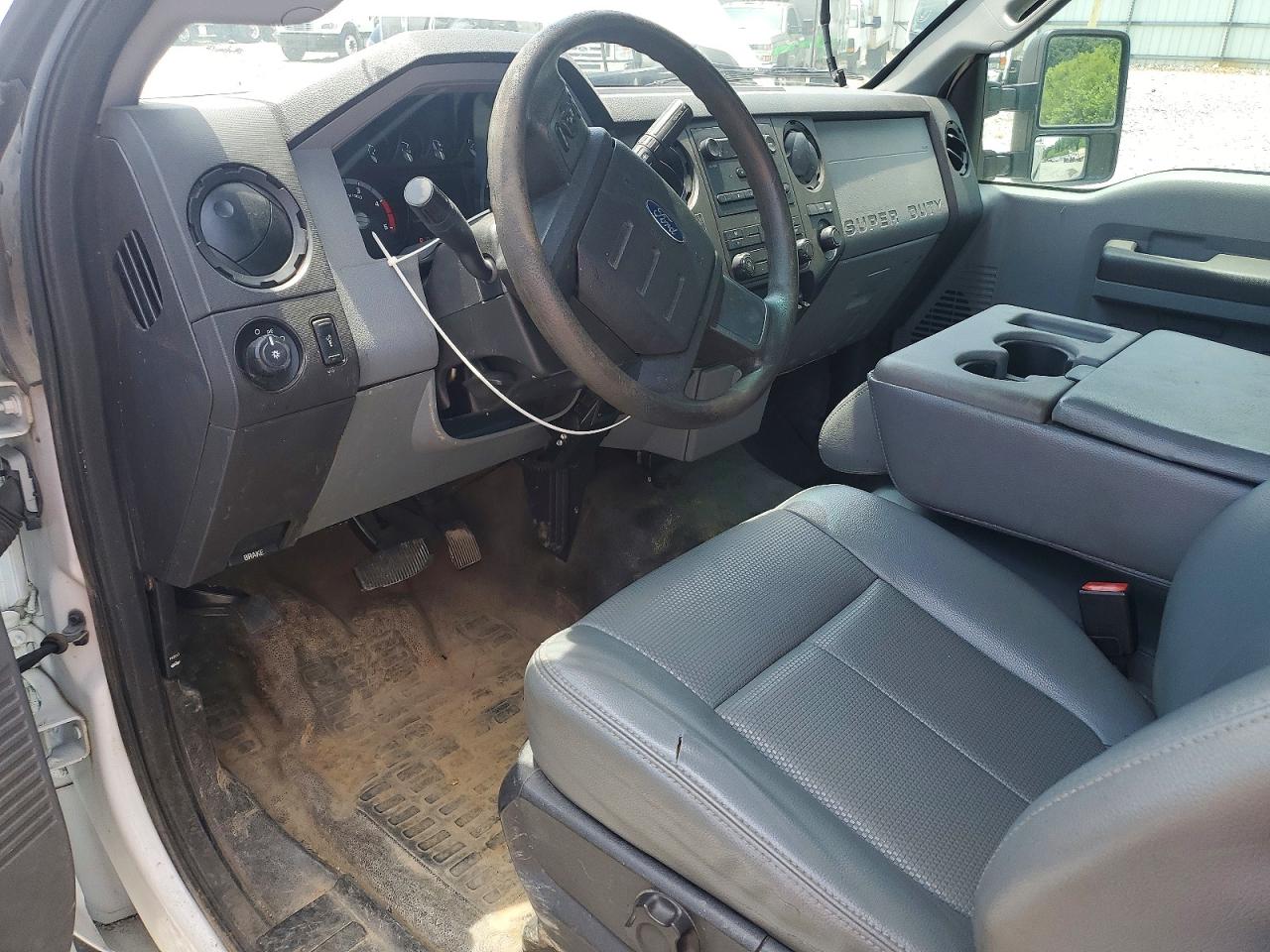 Ford F-450 Super Duty