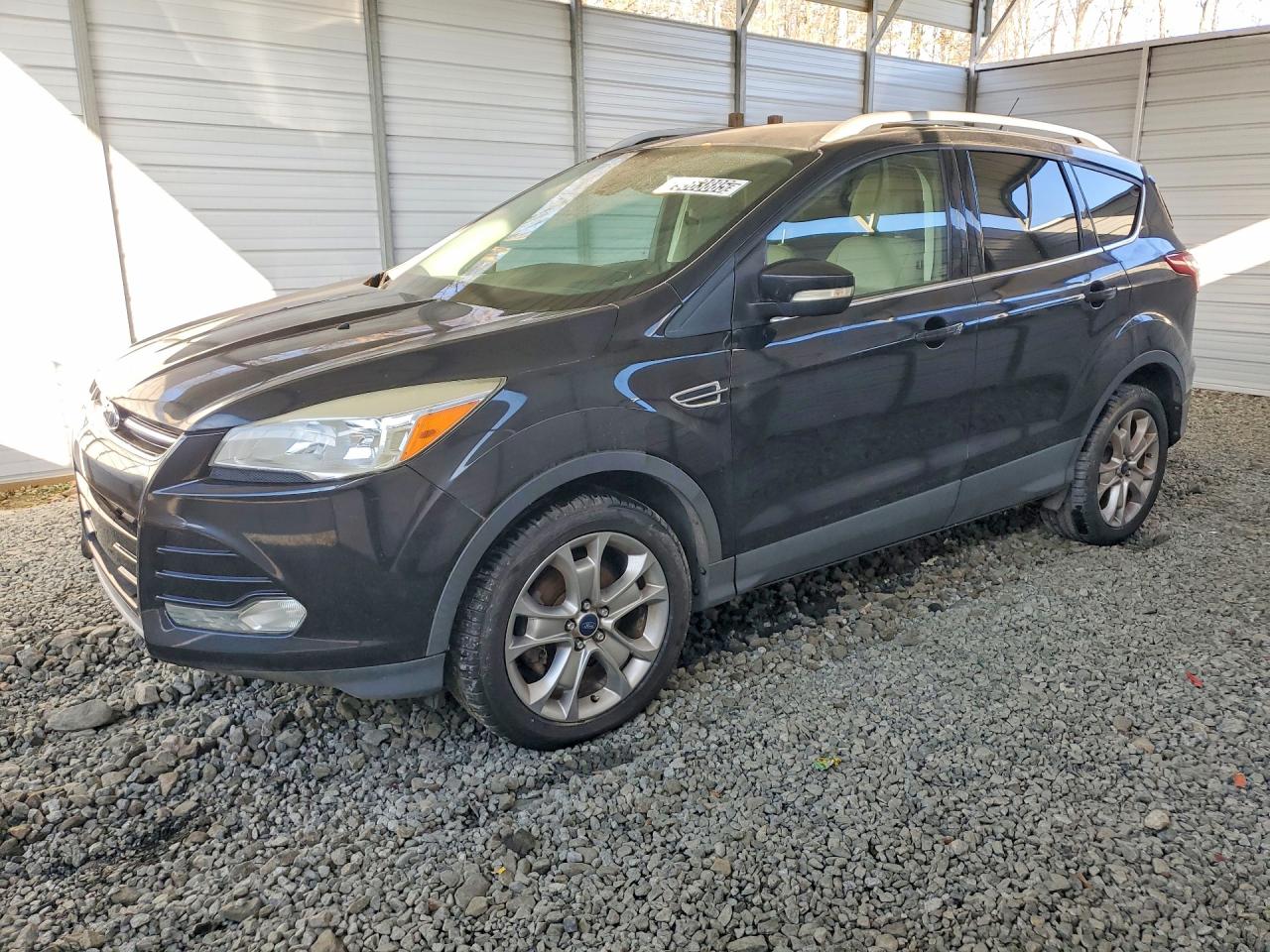 Salvage Ford Escape Image