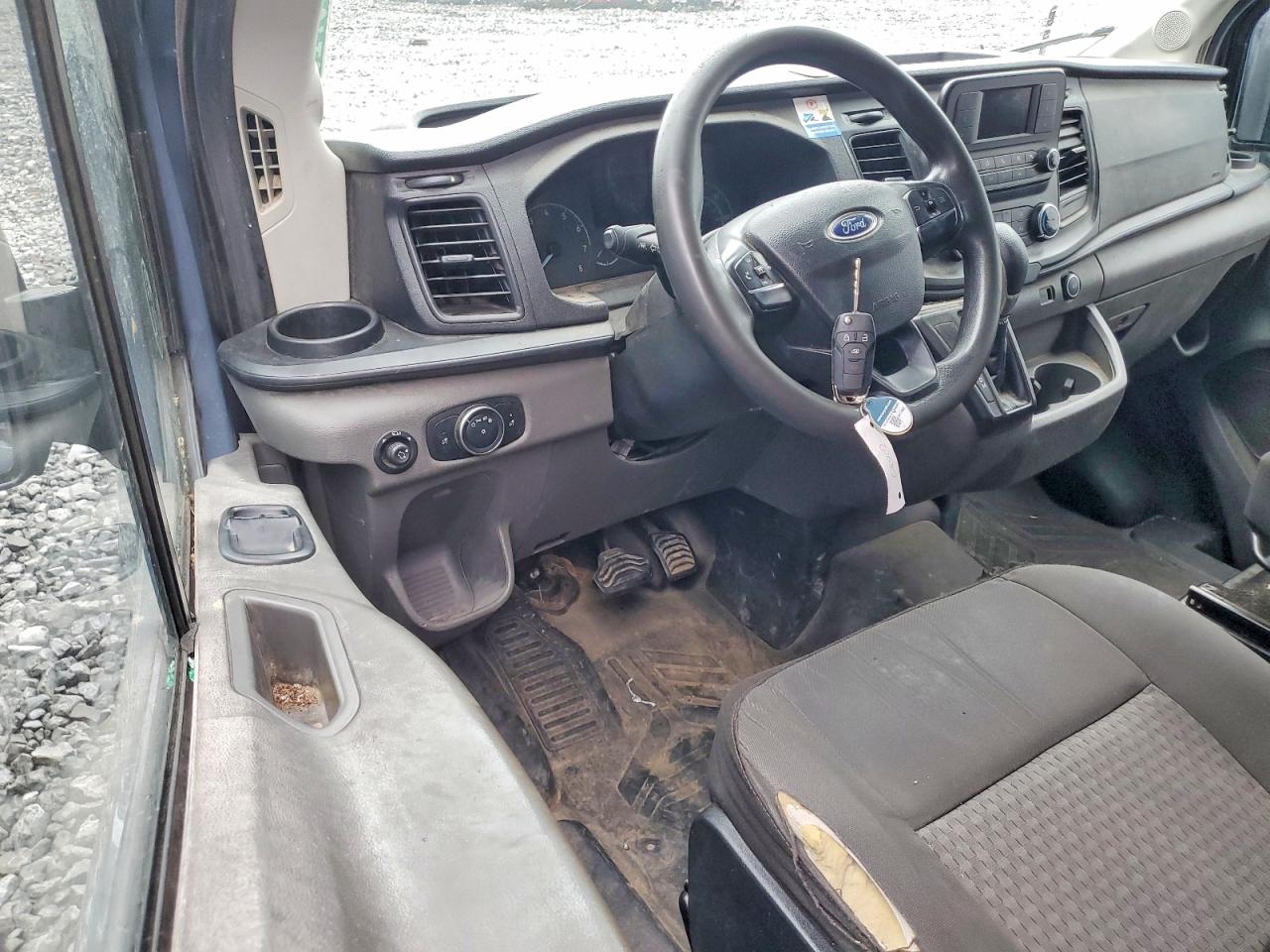 Ford Transit T-250