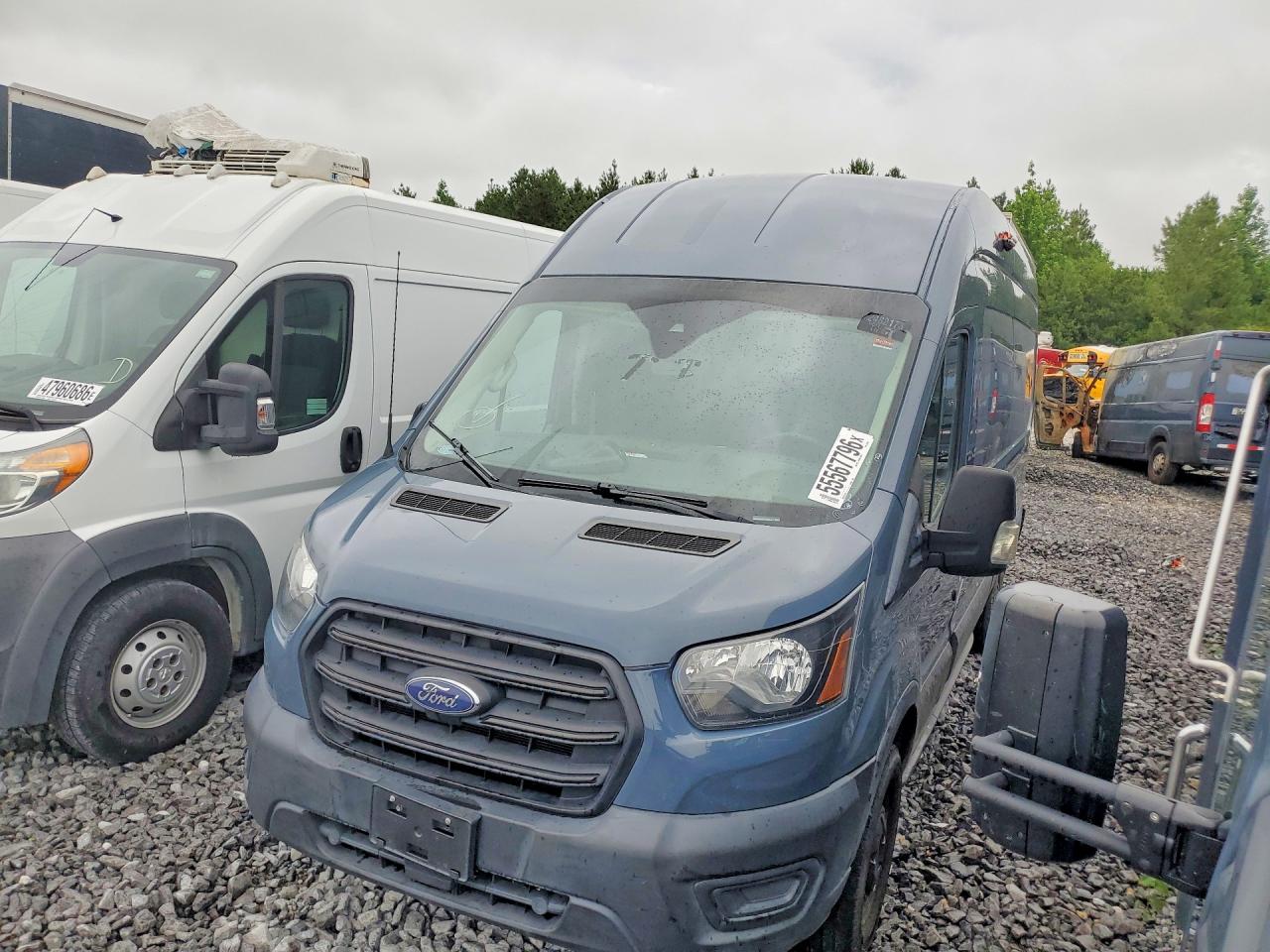 Salvage Ford Transit Image
