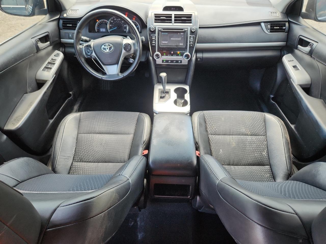 Toyota Camry L