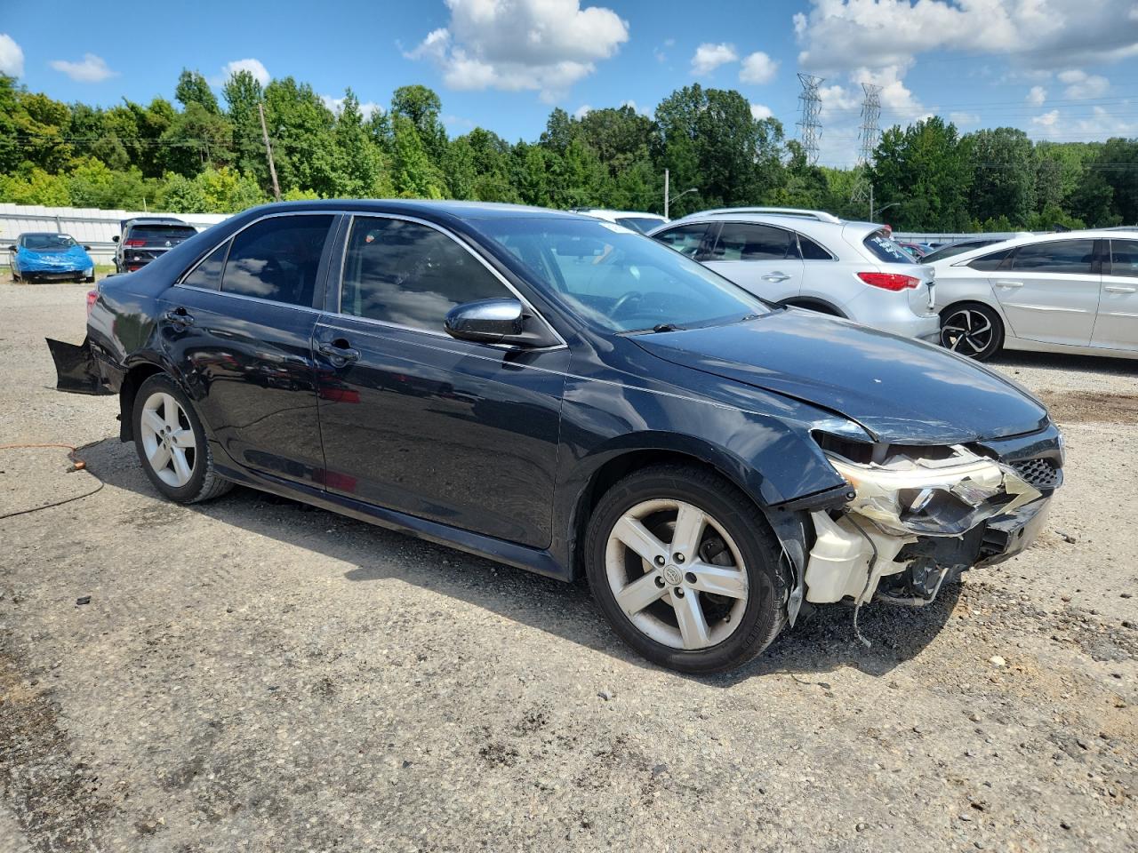Toyota Camry L