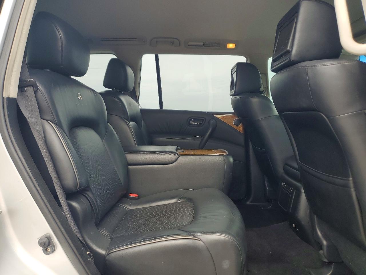 INFINITI Qx Base