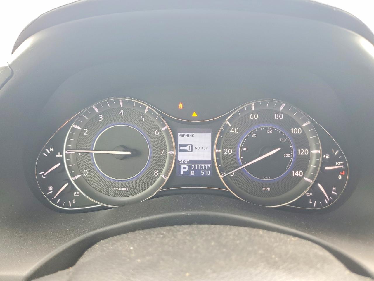INFINITI Qx Base
