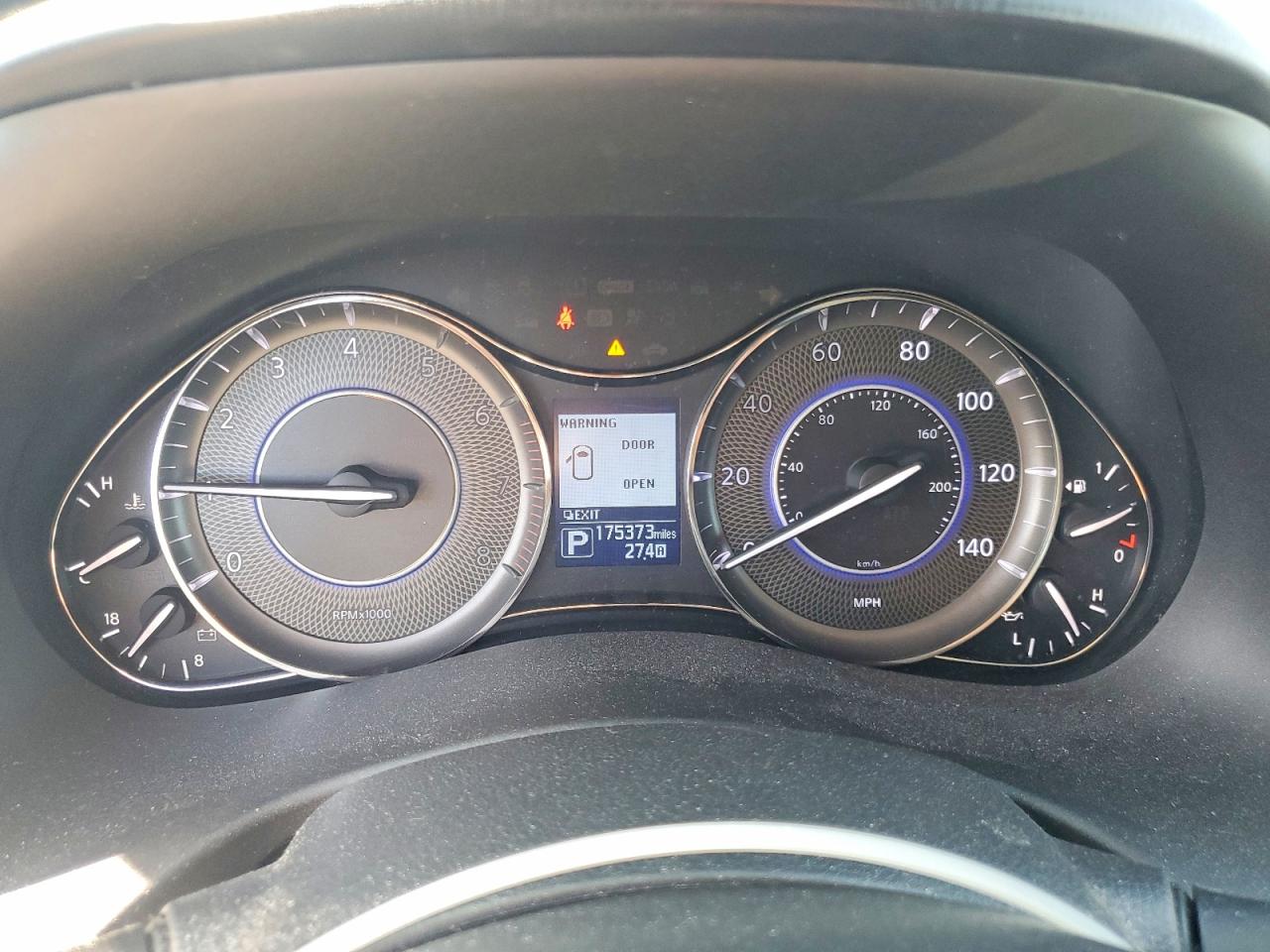INFINITI Qx Base