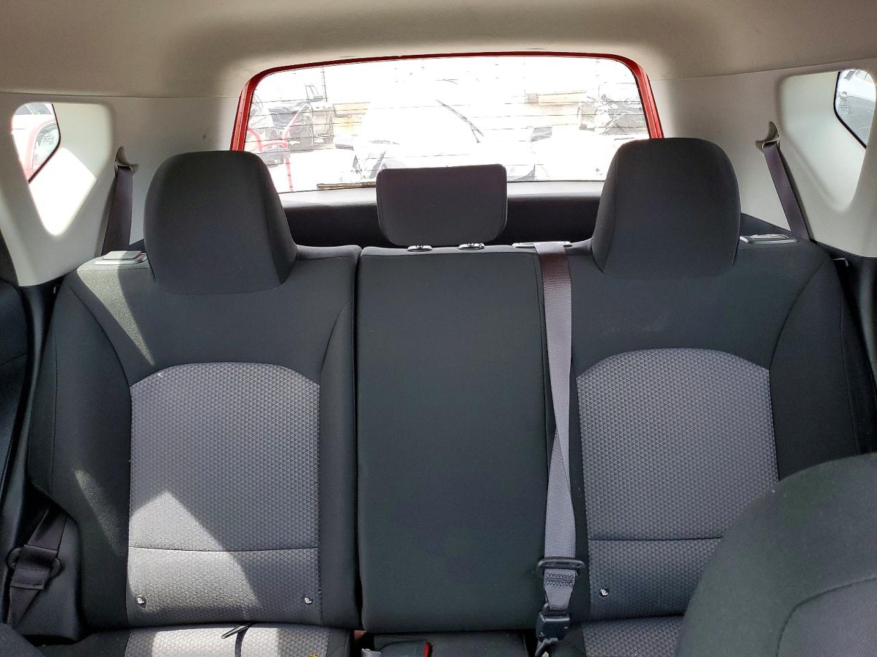 Kia Soul Lx