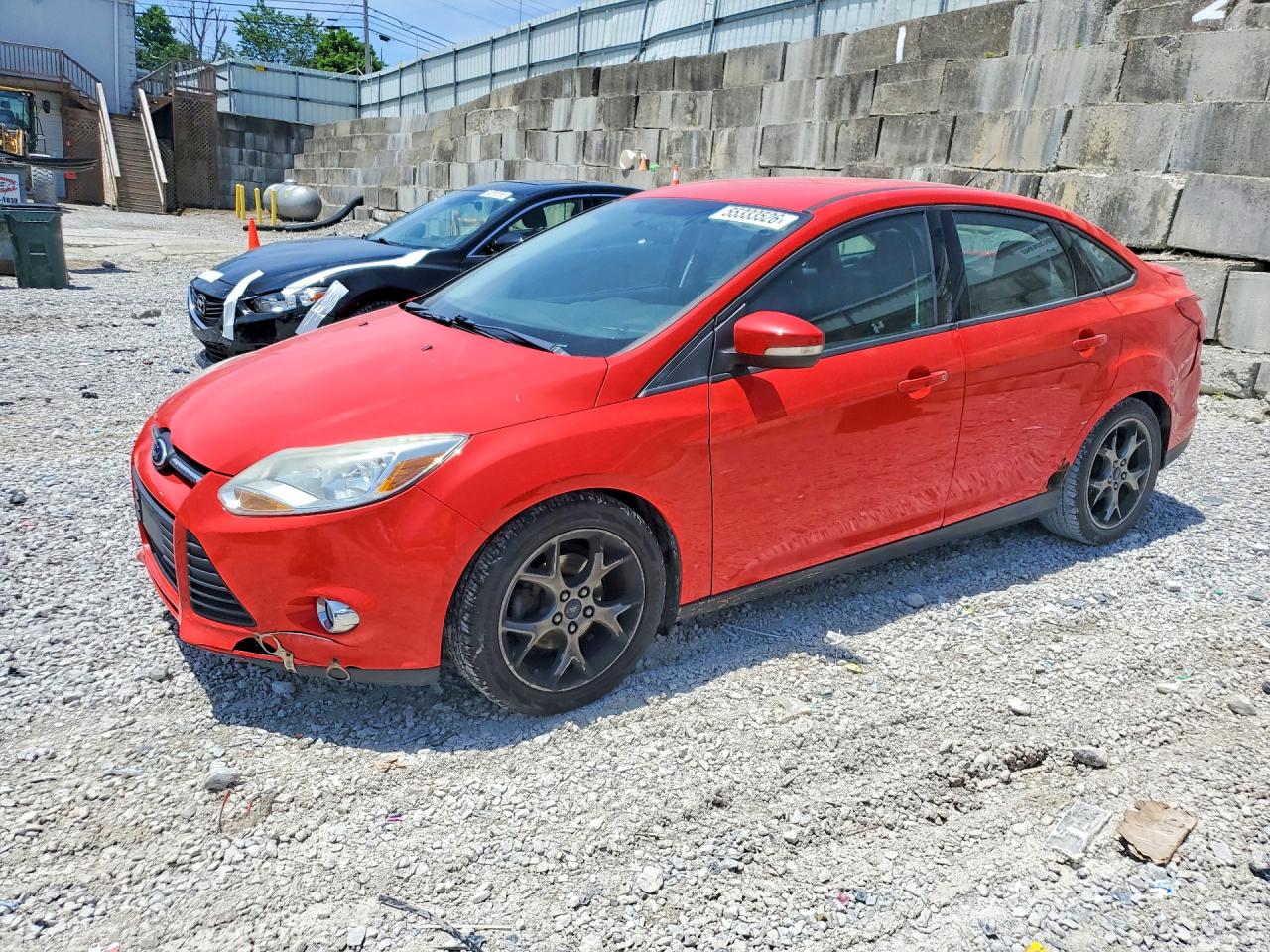 Salvage Ford Focus Image