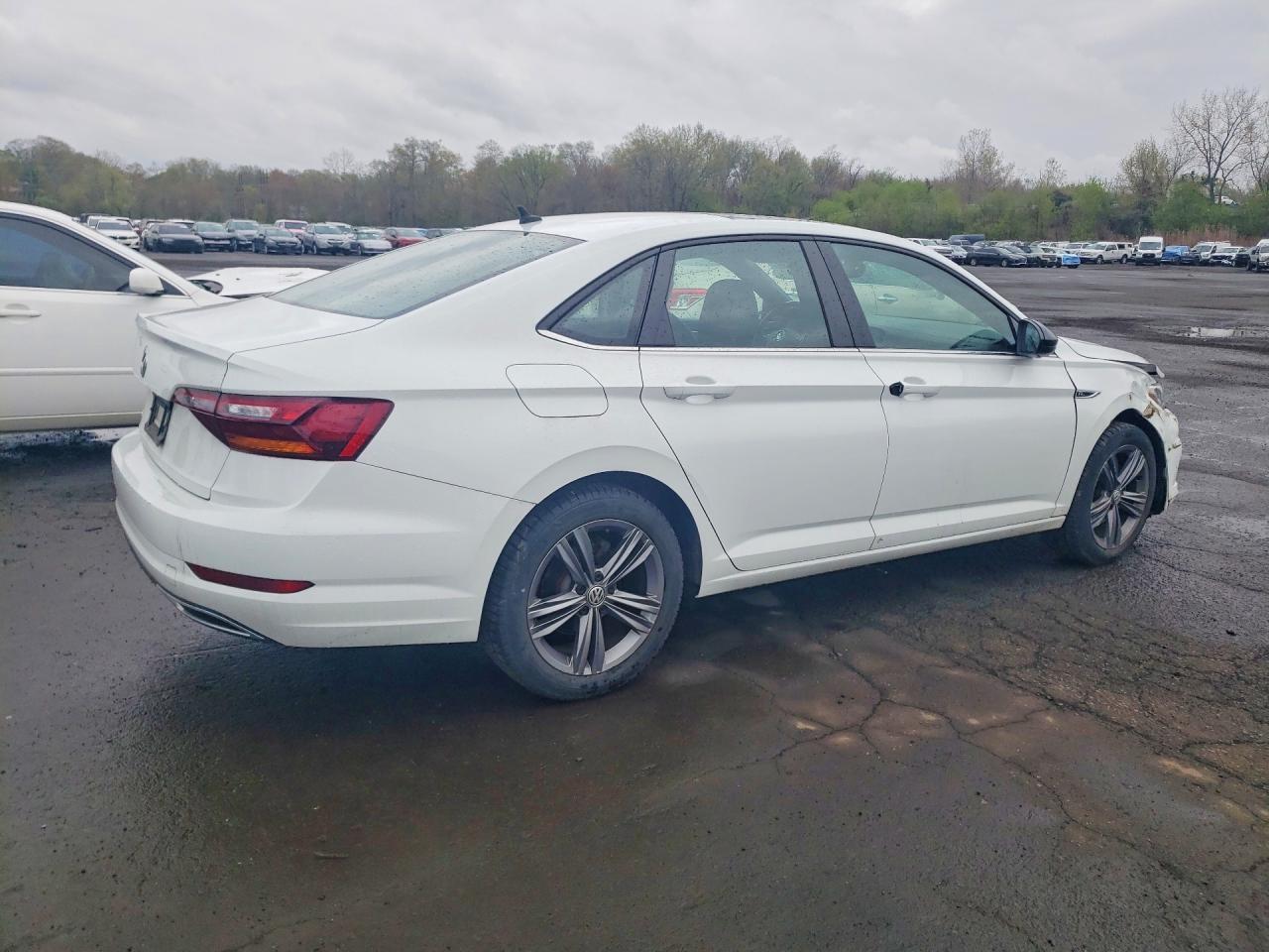 Volkswagen Jetta S