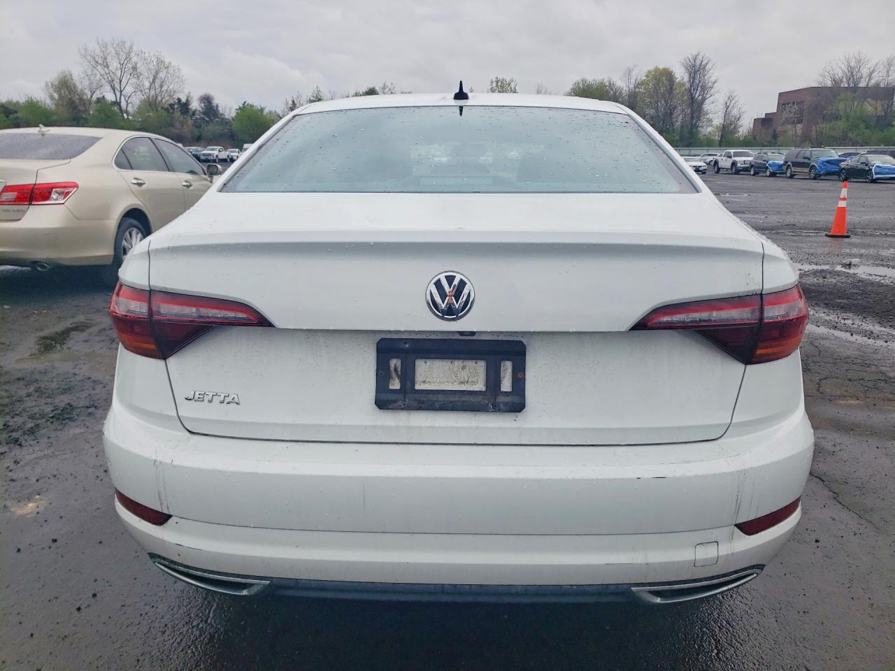 Volkswagen Jetta S