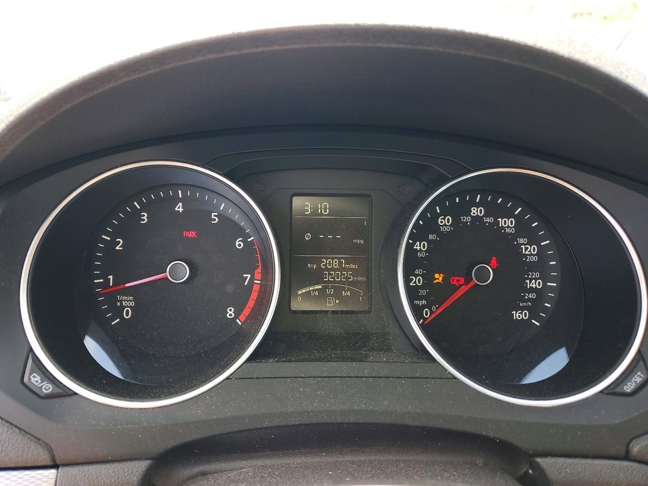 Volkswagen Jetta S