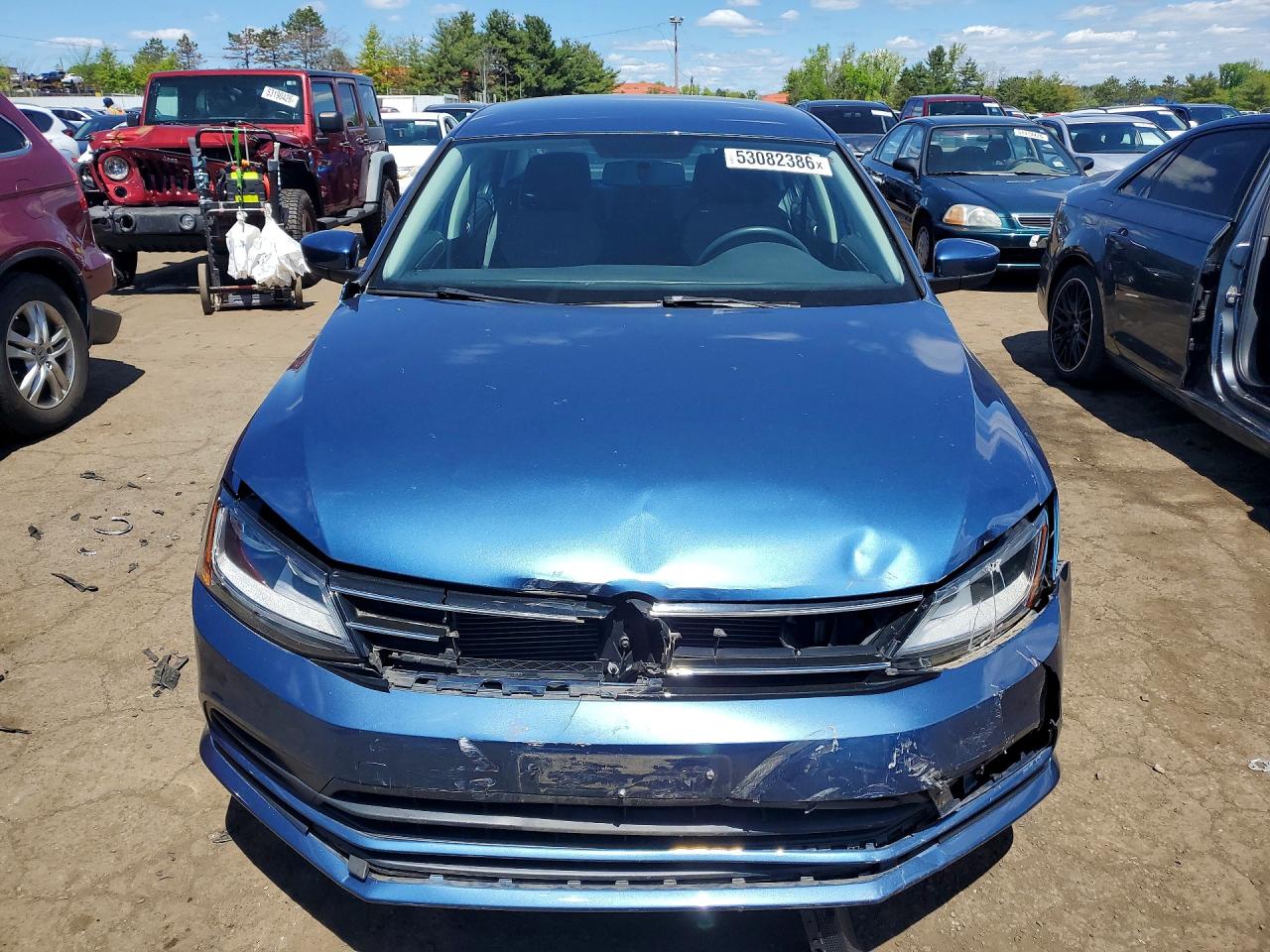Volkswagen Jetta S