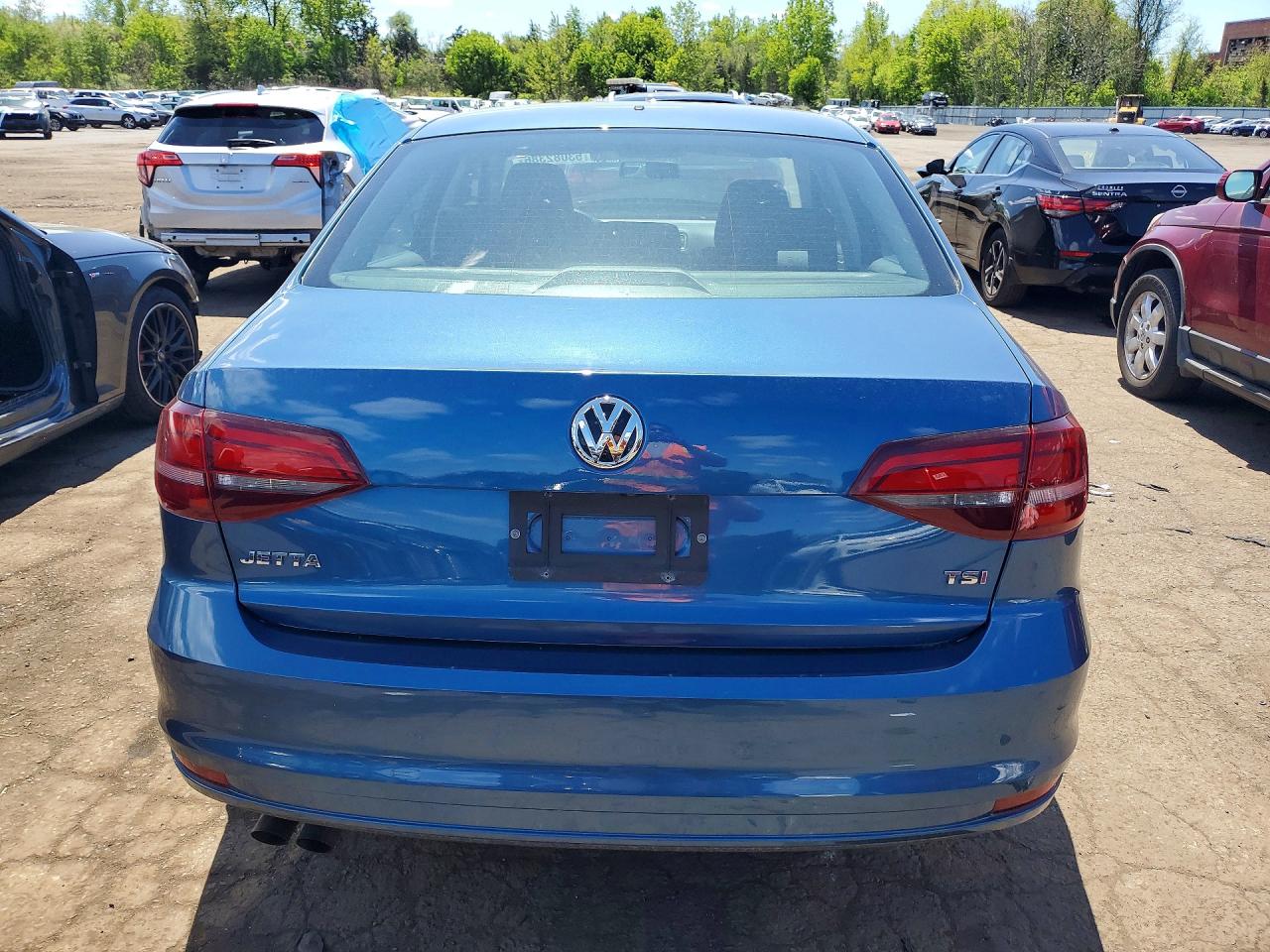 Volkswagen Jetta S