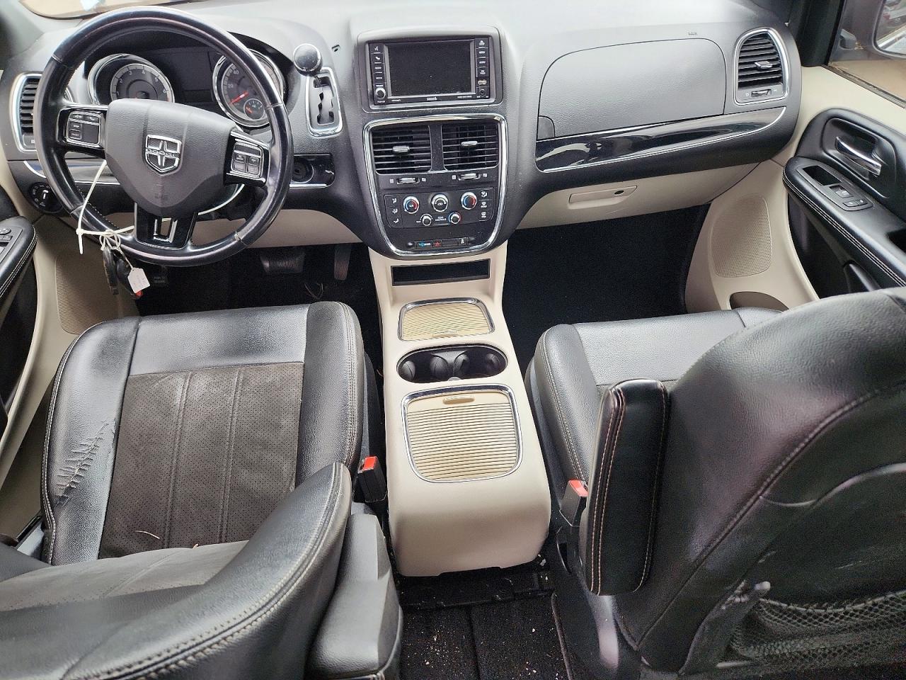 Dodge Caravan Sxt