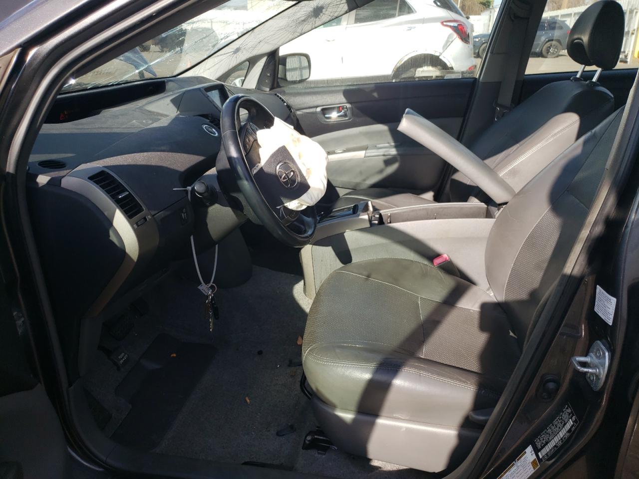 Toyota Prius Base