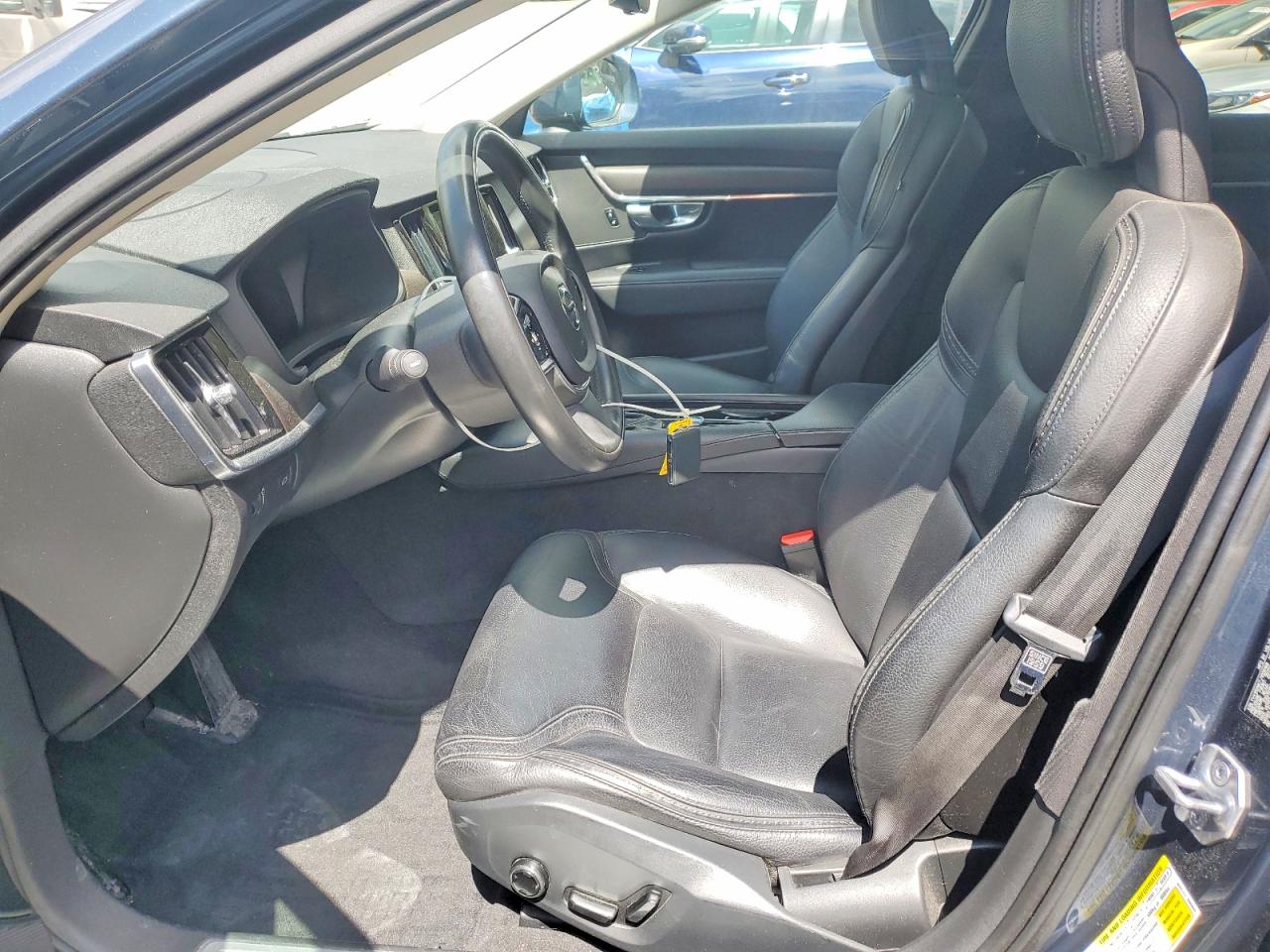 Volvo V90 T5 Momentum