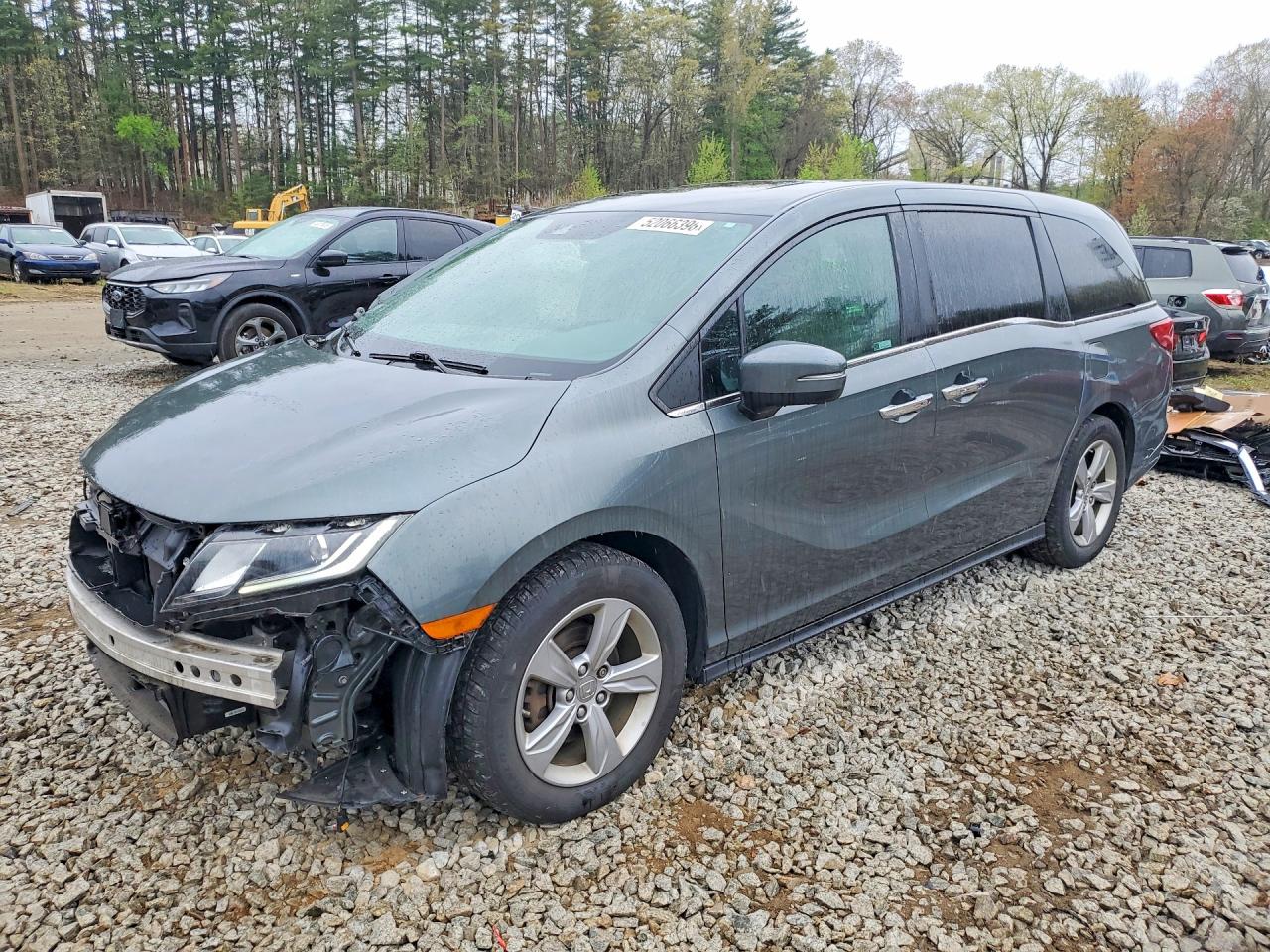 Salvage Honda Odyssey Image