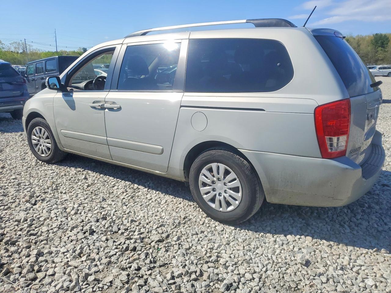 Kia Sedona Lx
