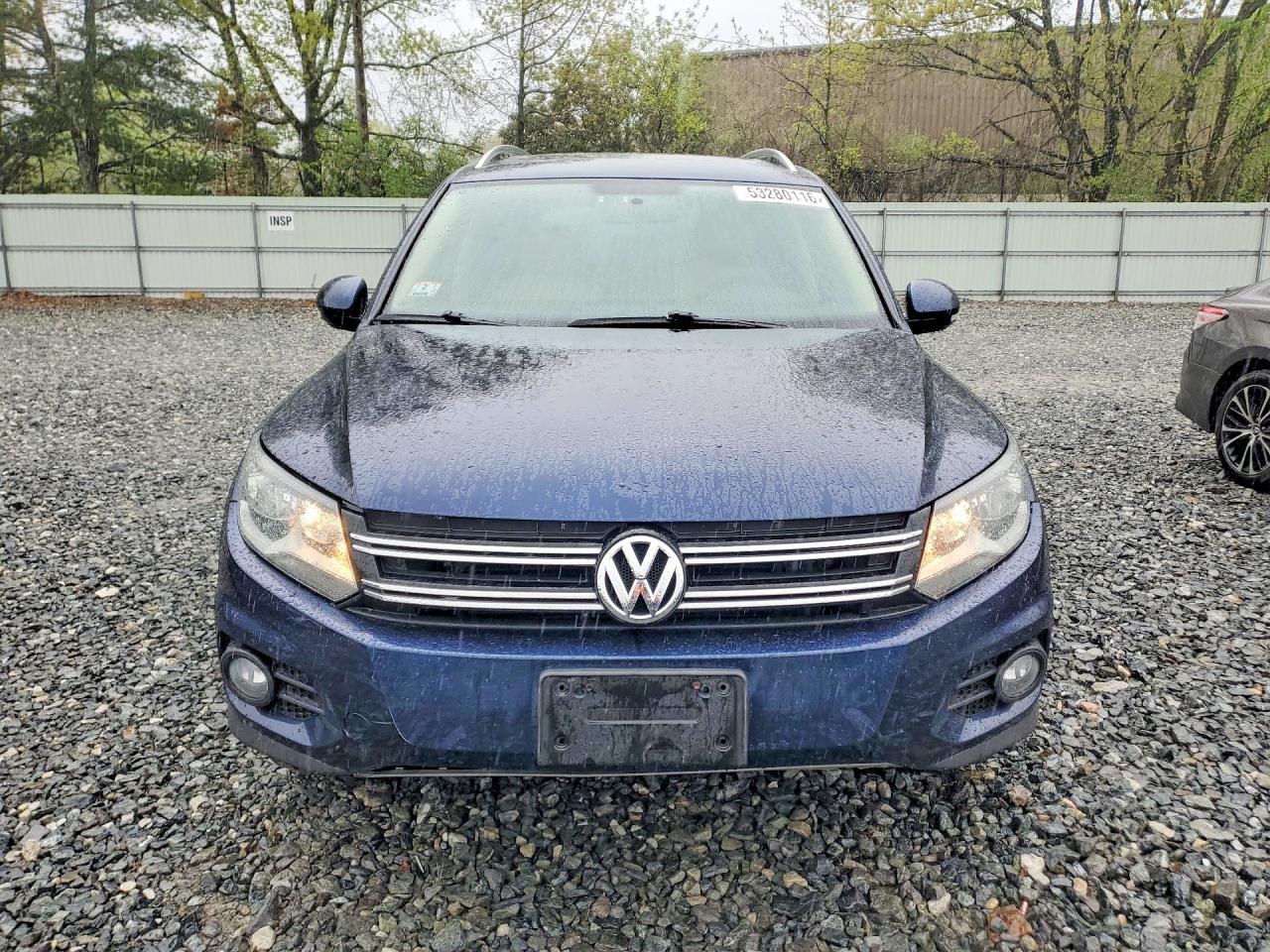 Volkswagen Tiguan S