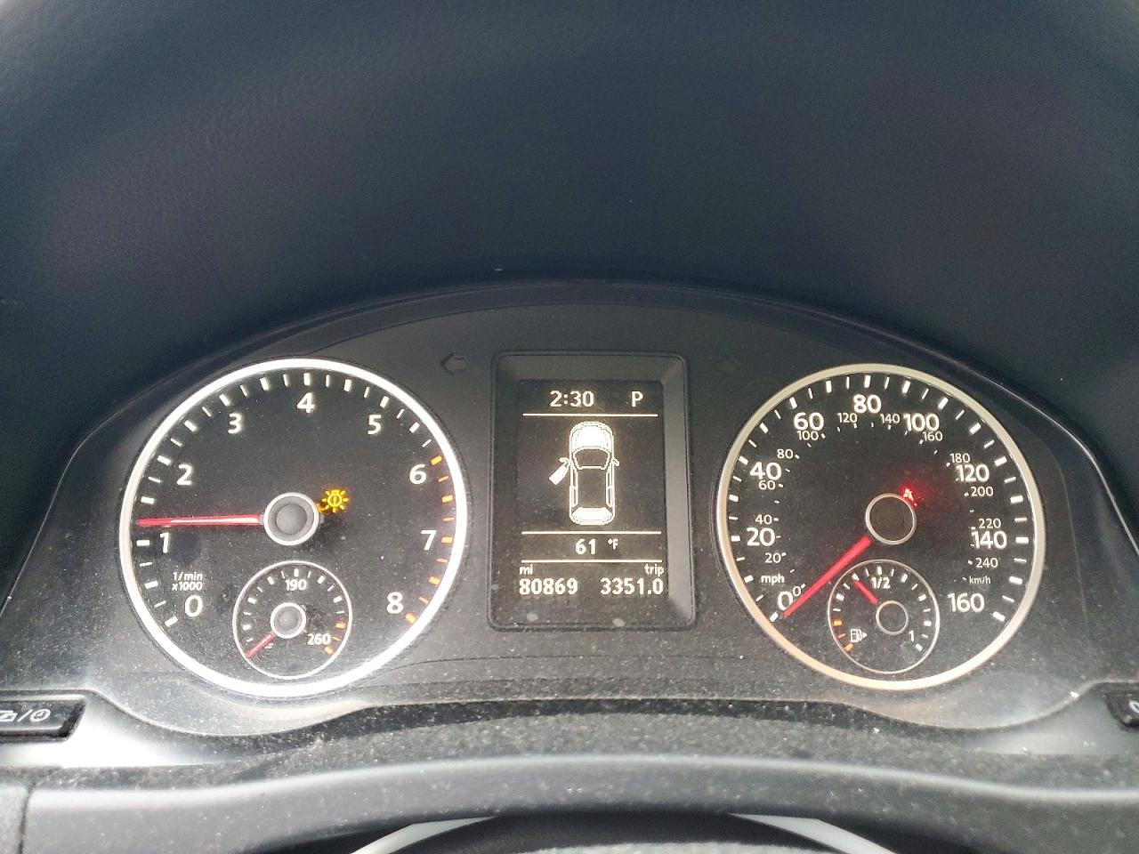 Volkswagen Tiguan S