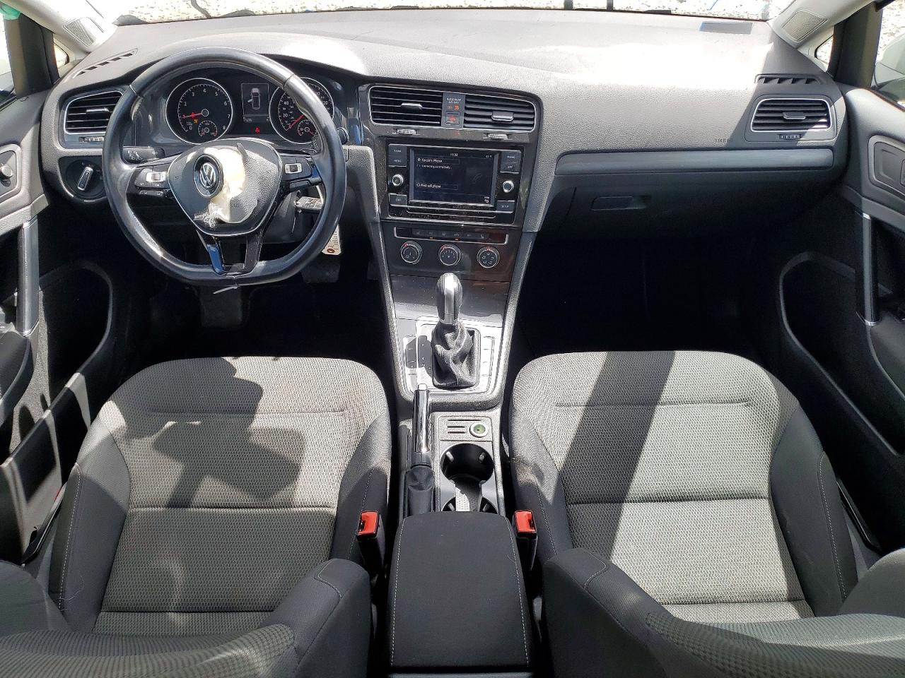 Volkswagen Golf S