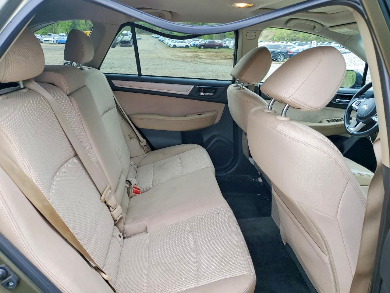 Subaru Outback 2.5i Premium