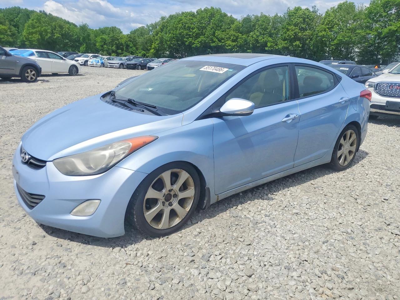 Salvage Hyundai ELANTRA Image
