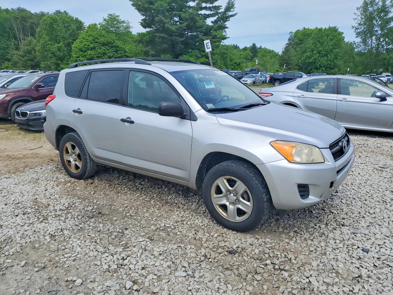 Toyota RAV4 Base