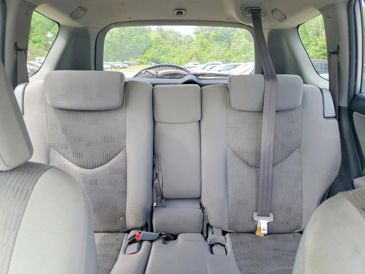 Toyota RAV4 Base