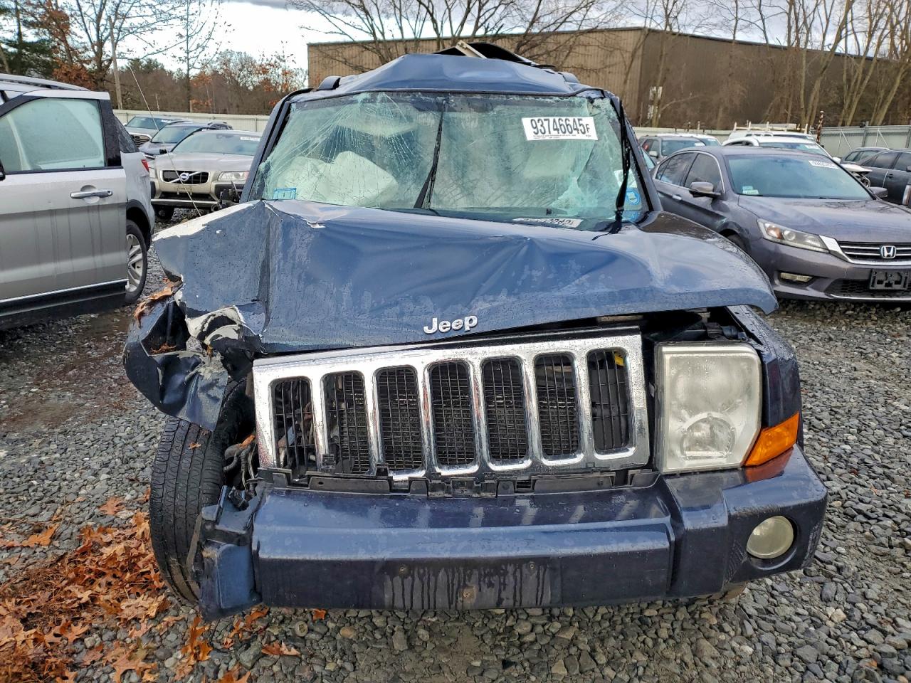 Jeep Commander Sport