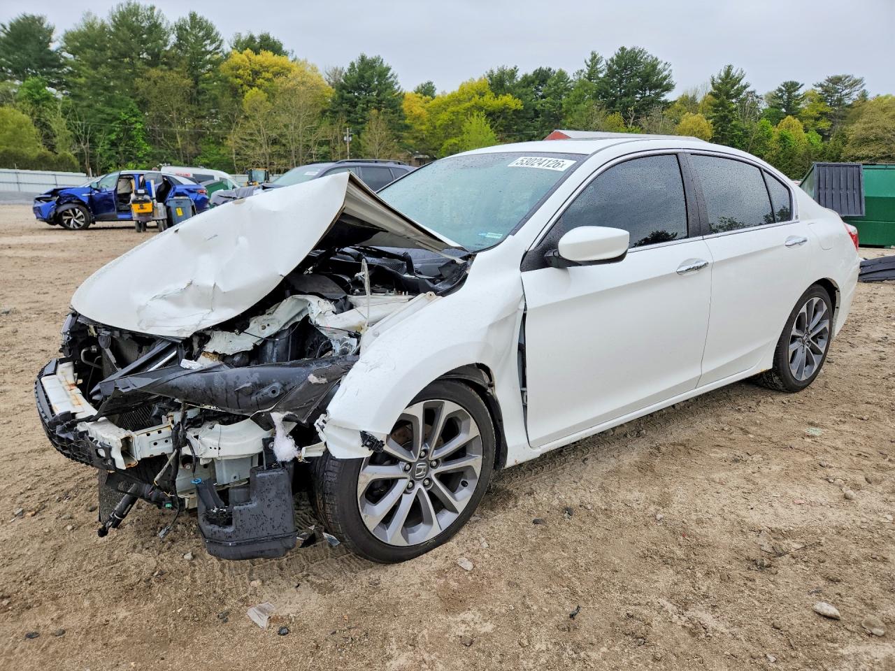 Salvage Honda Accord Image