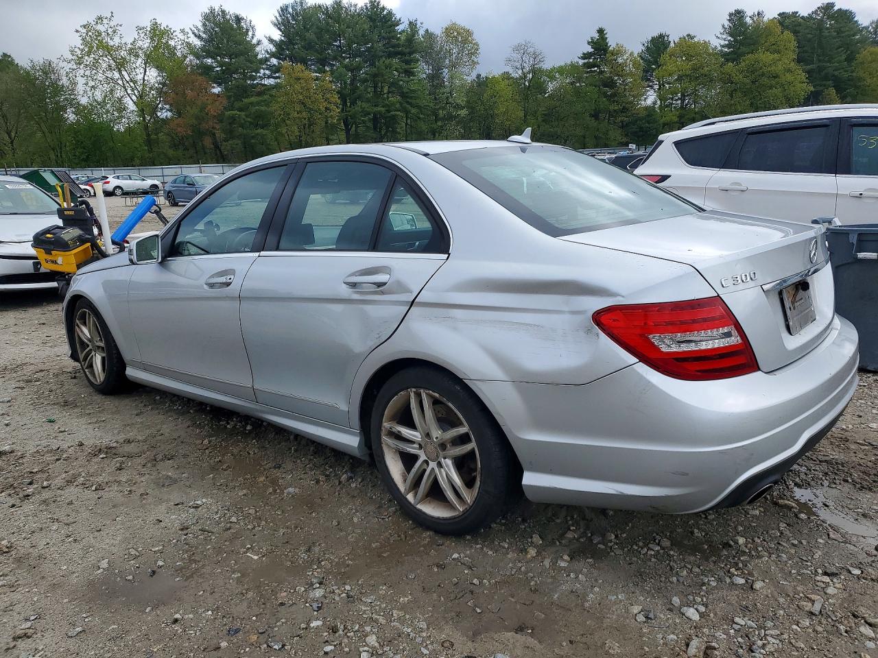 Mercedes-Benz C-Class 300 4matic