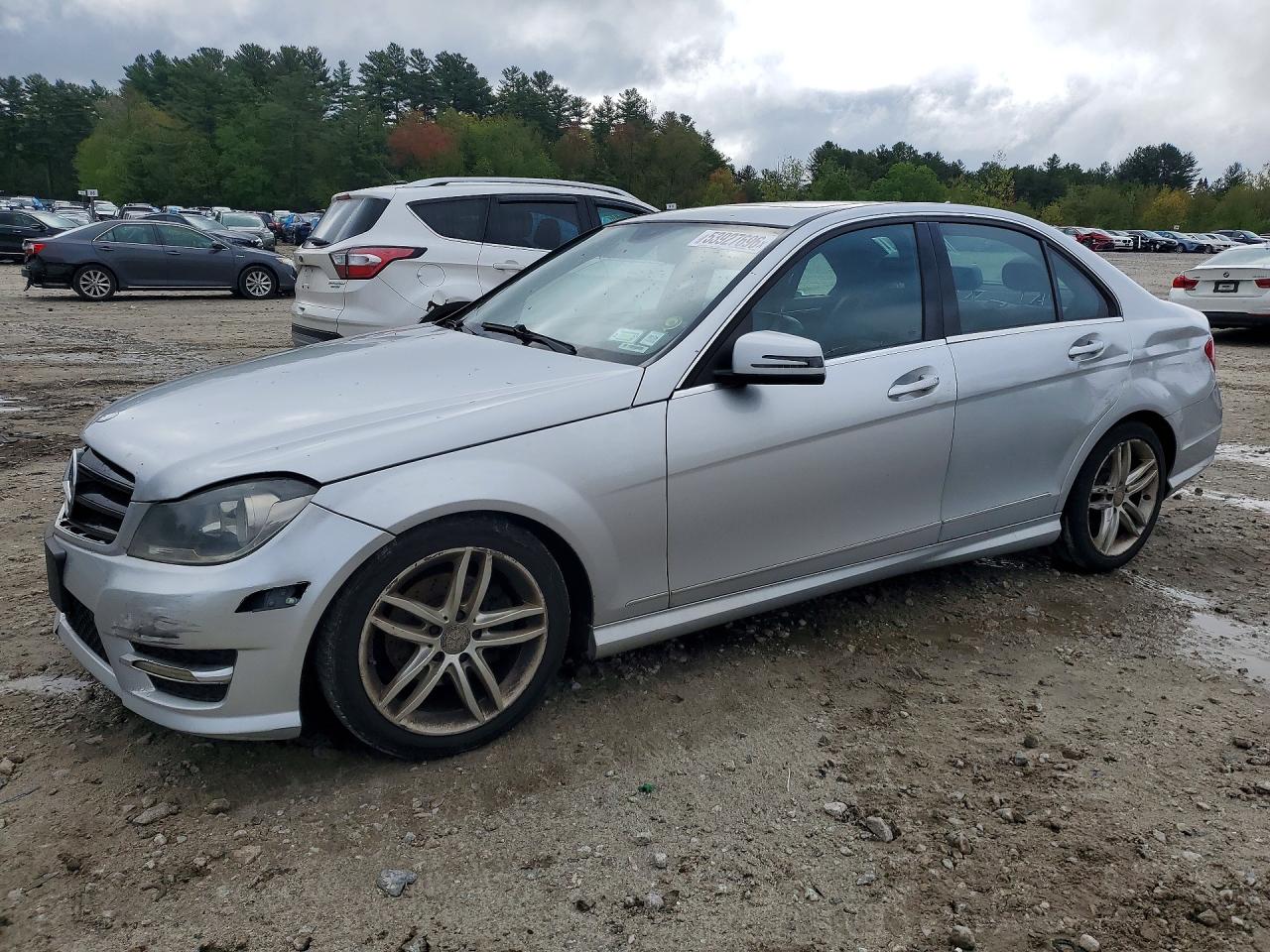 Salvage Mercedes-Benz C-Class Image