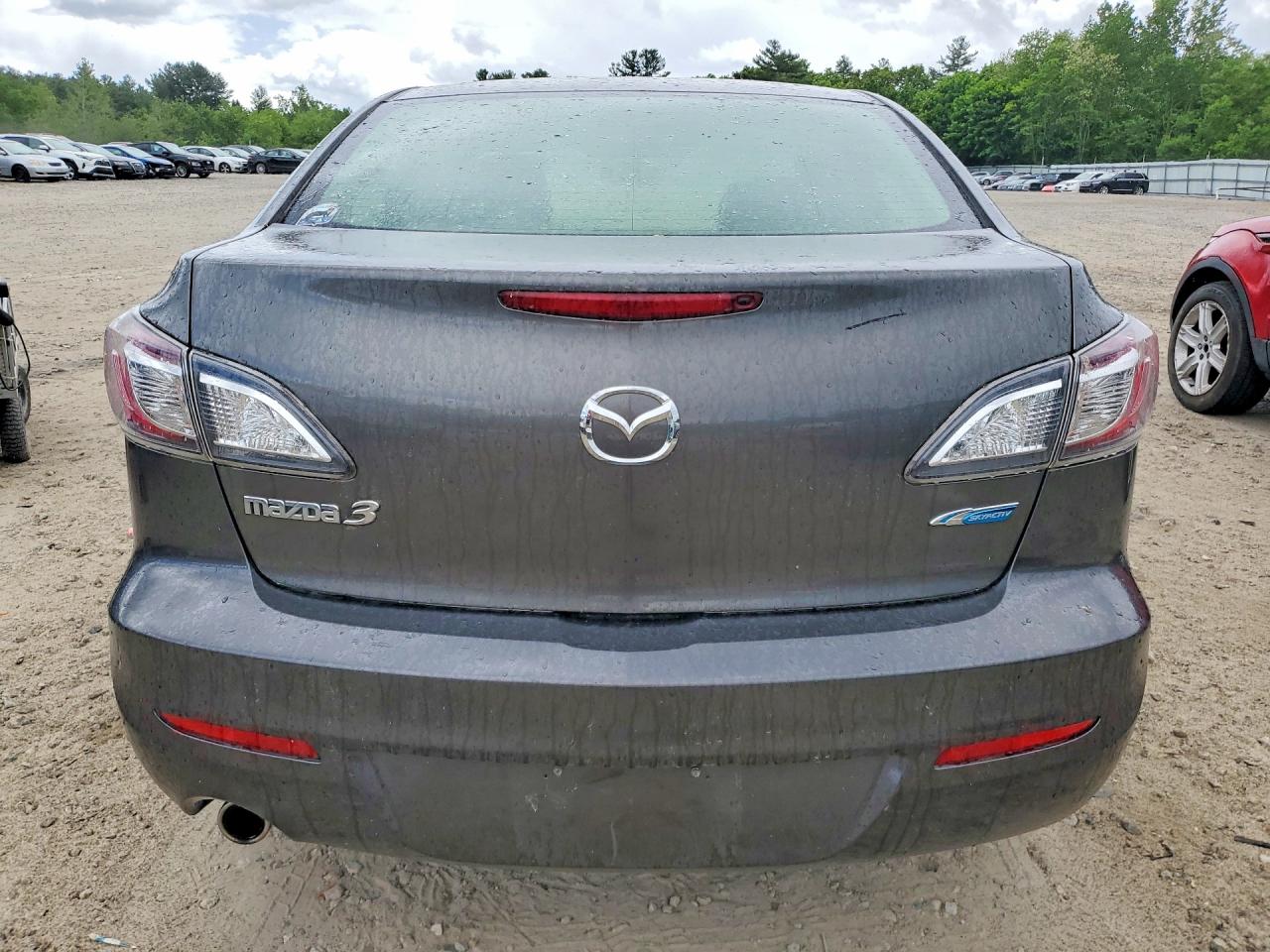 Mazda 3 I