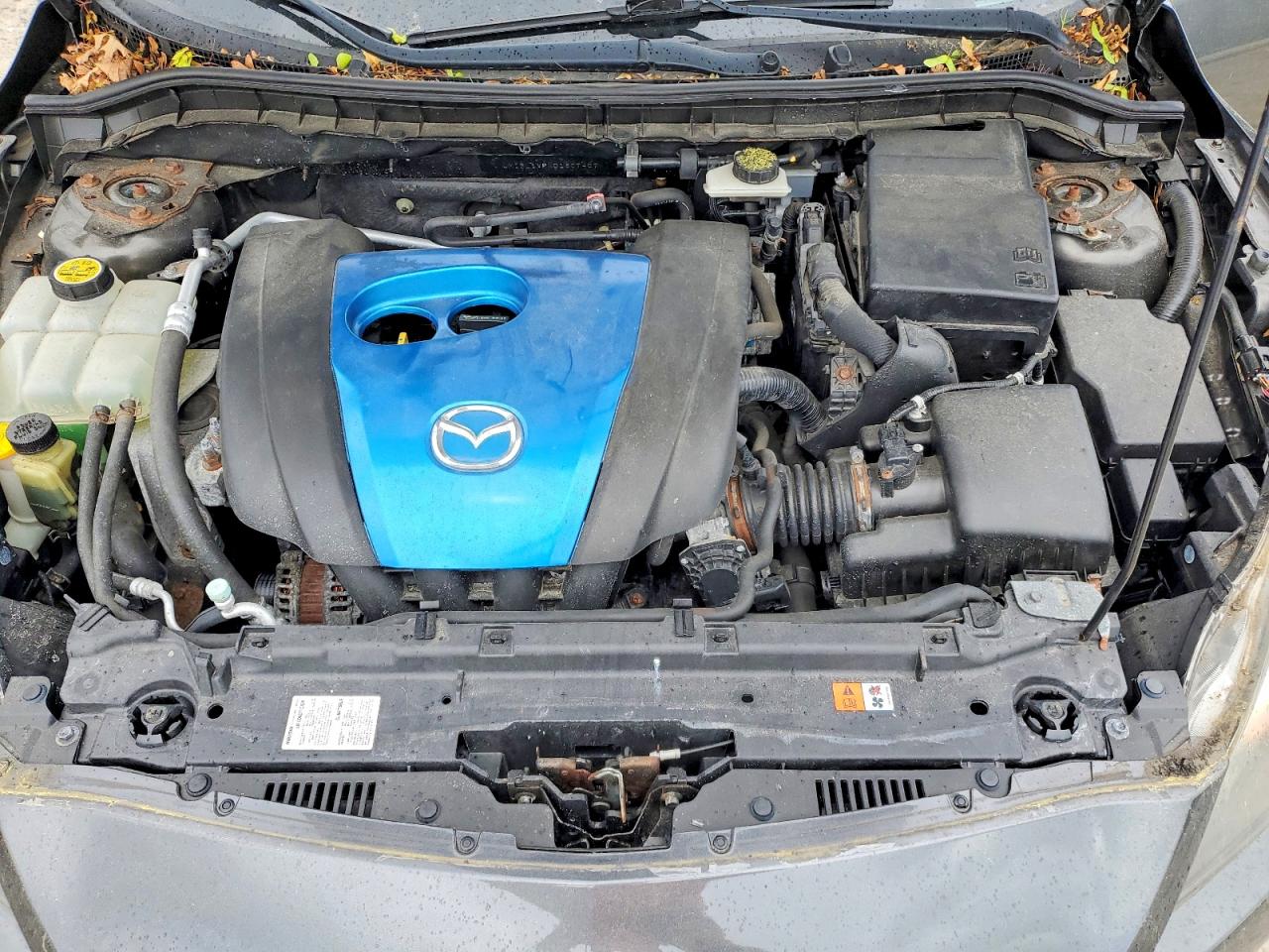Mazda 3 I