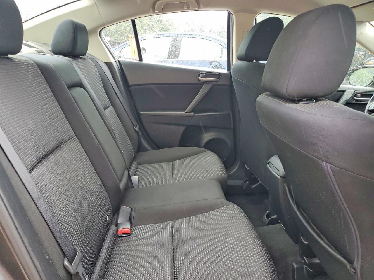 Mazda 3 I