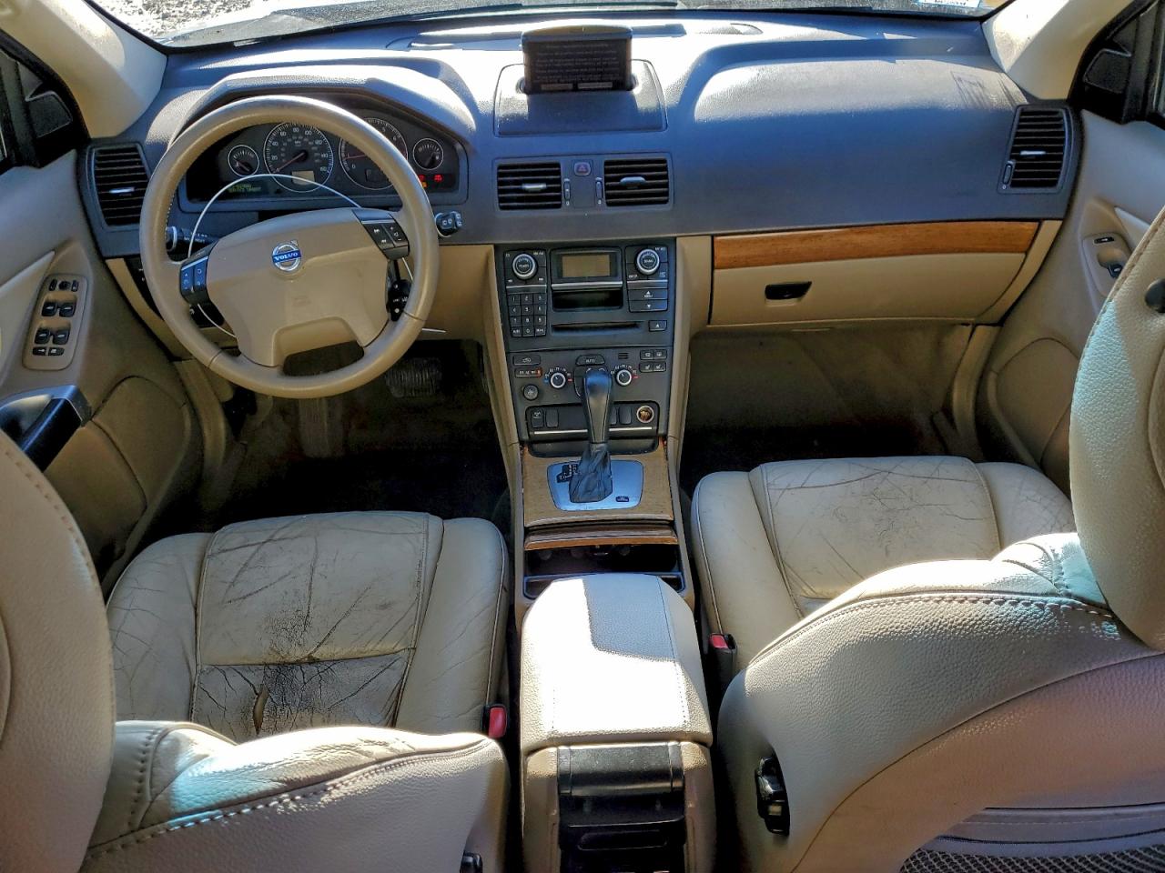 Volvo XC90 3.2