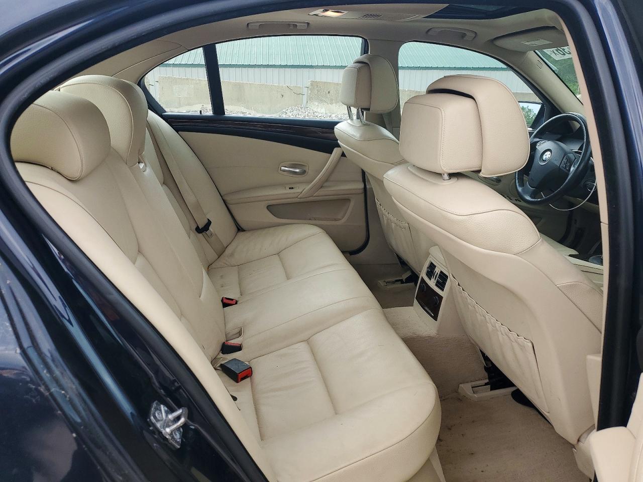 BMW 5 Series Xi