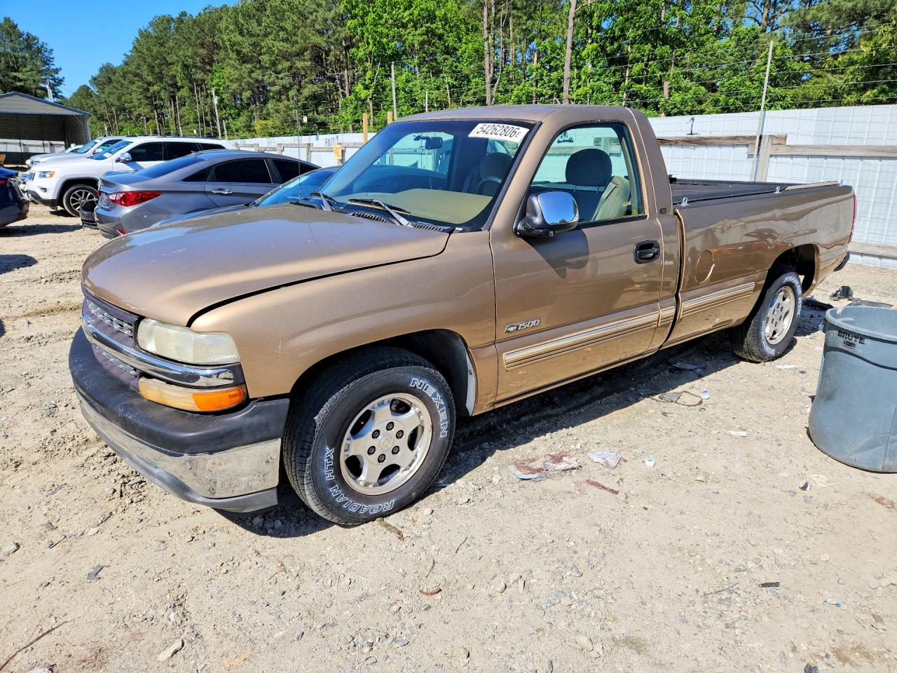 Salvage Chevrolet Silverado Image