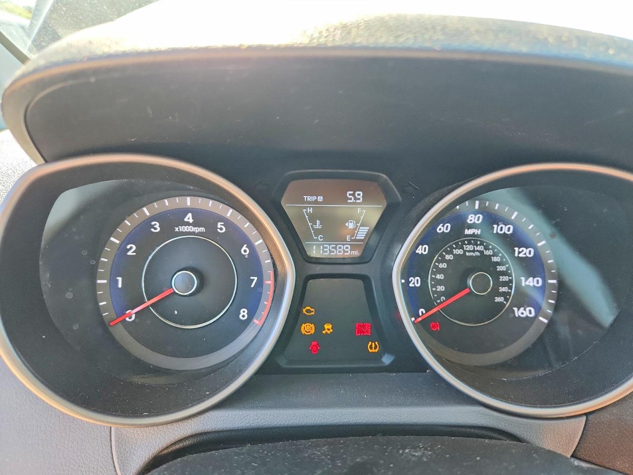 Hyundai ELANTRA Se