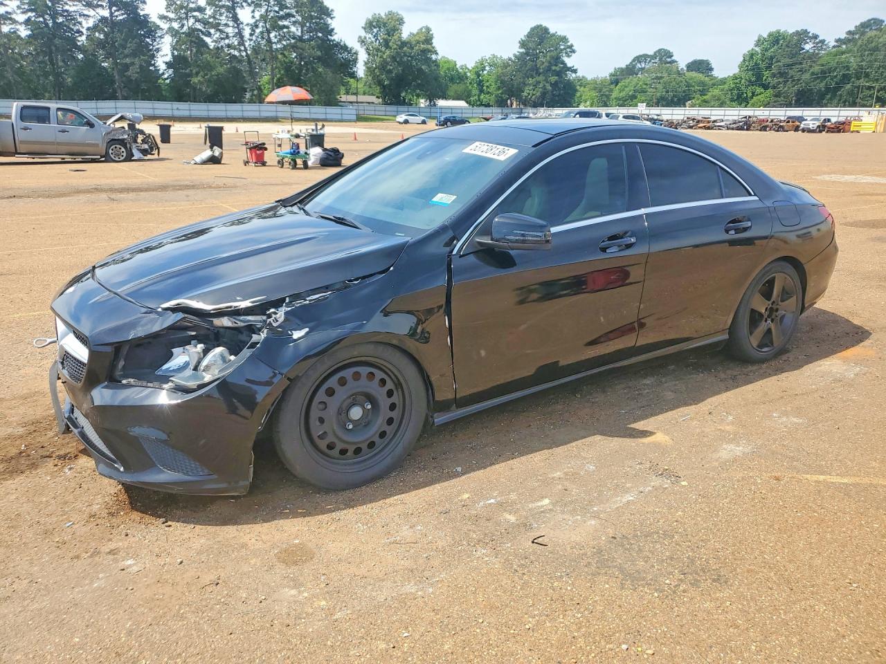 Salvage Mercedes-Benz Cla-class Image