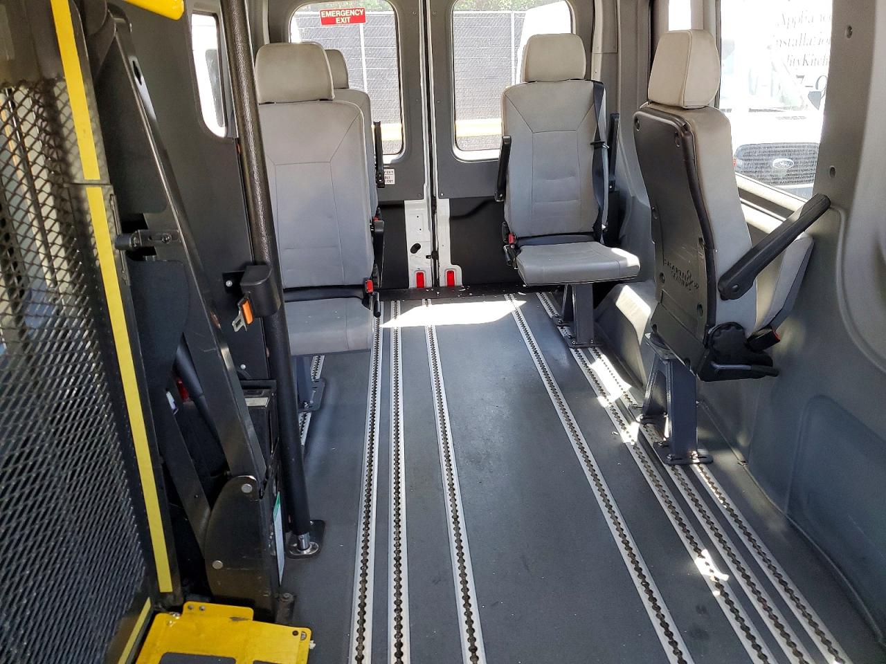Ford Transit T-350