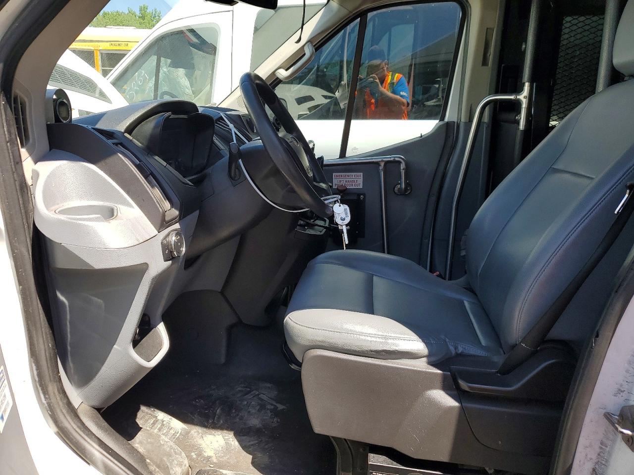 Ford Transit T-350