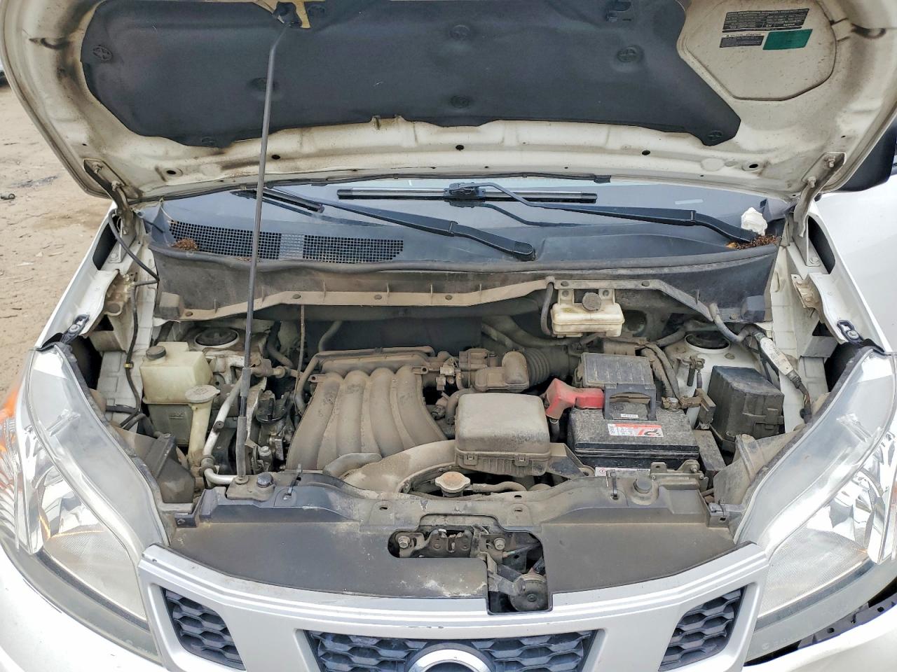 Nissan Nv