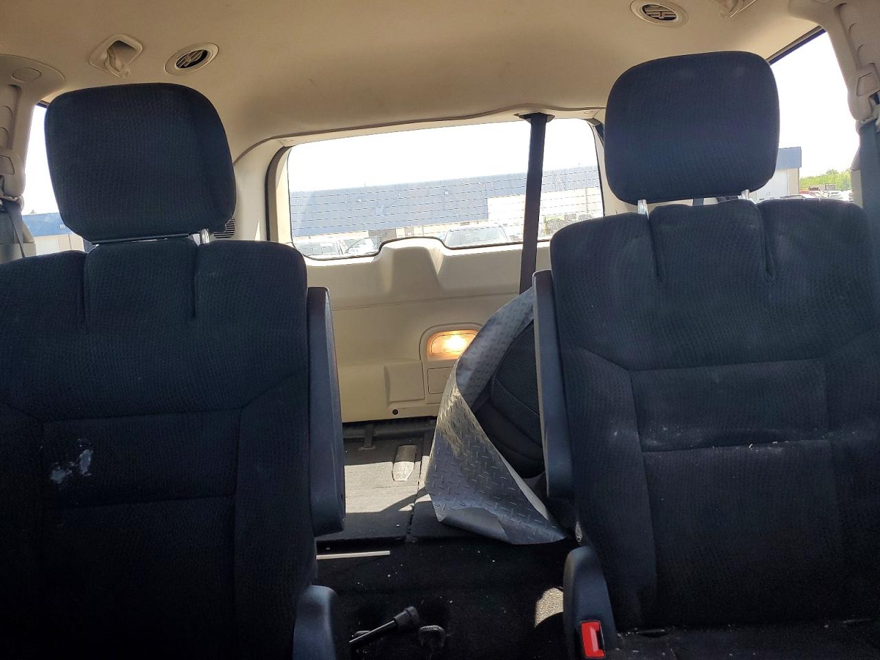 Dodge Caravan Sxt
