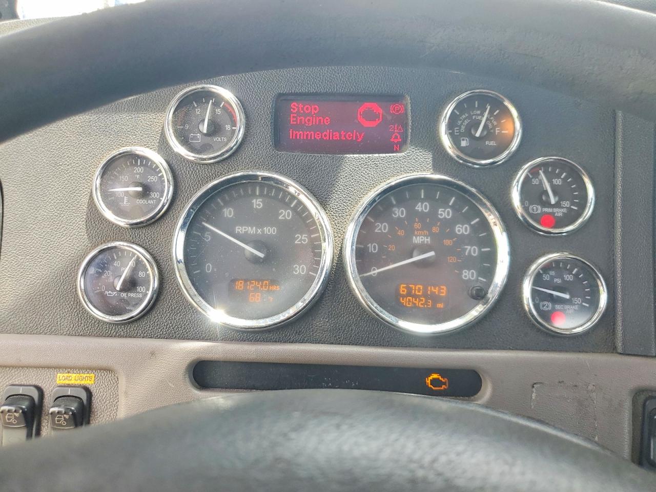 Peterbilt 365
