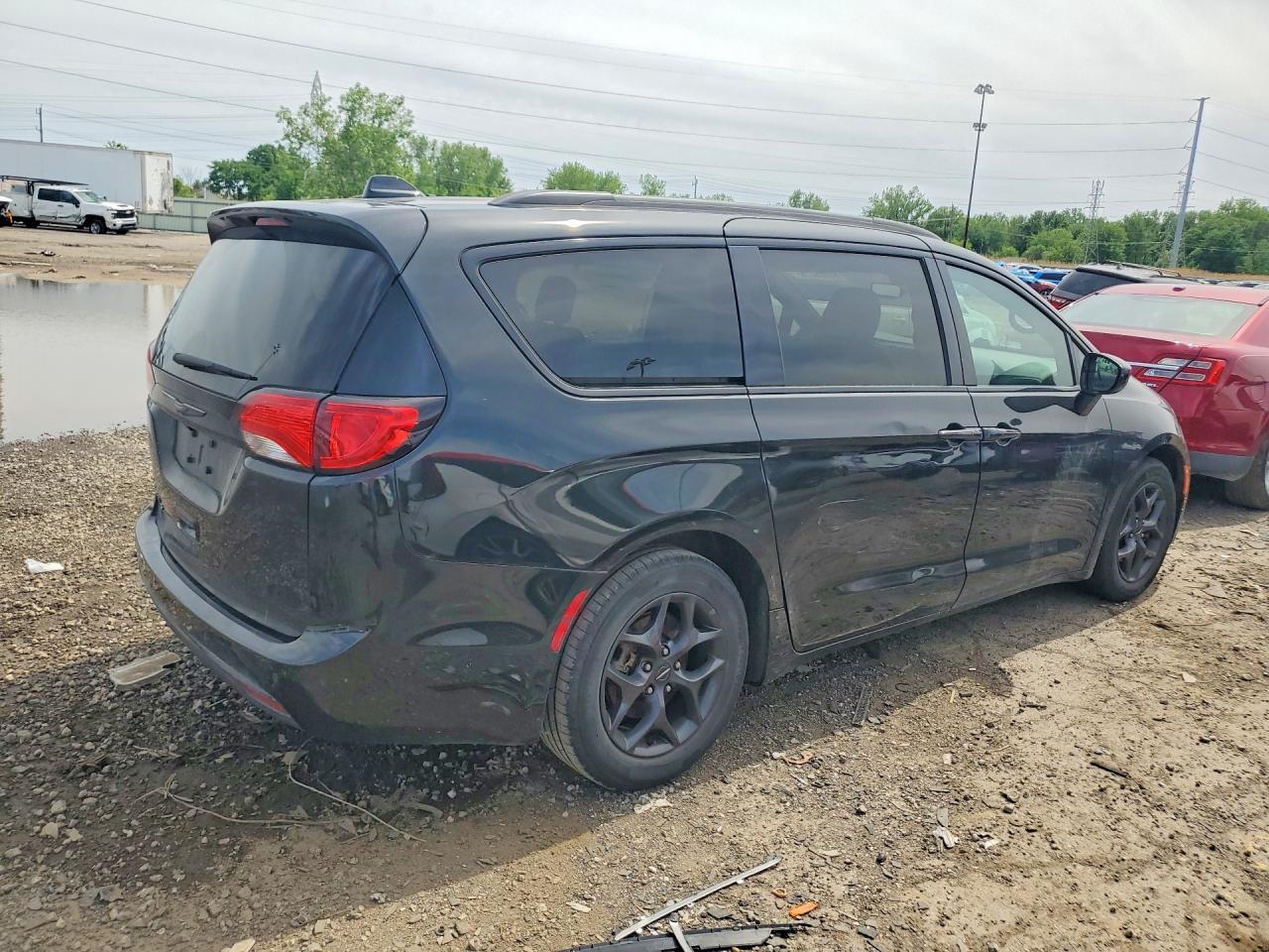 Chrysler Pacifica Touring L Plus