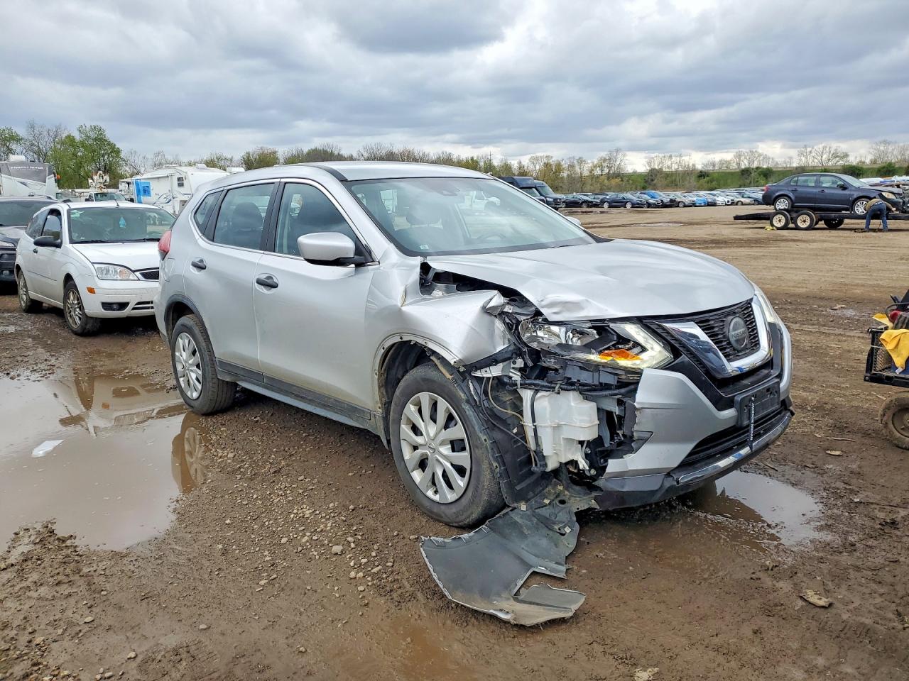 Nissan Rogue S
