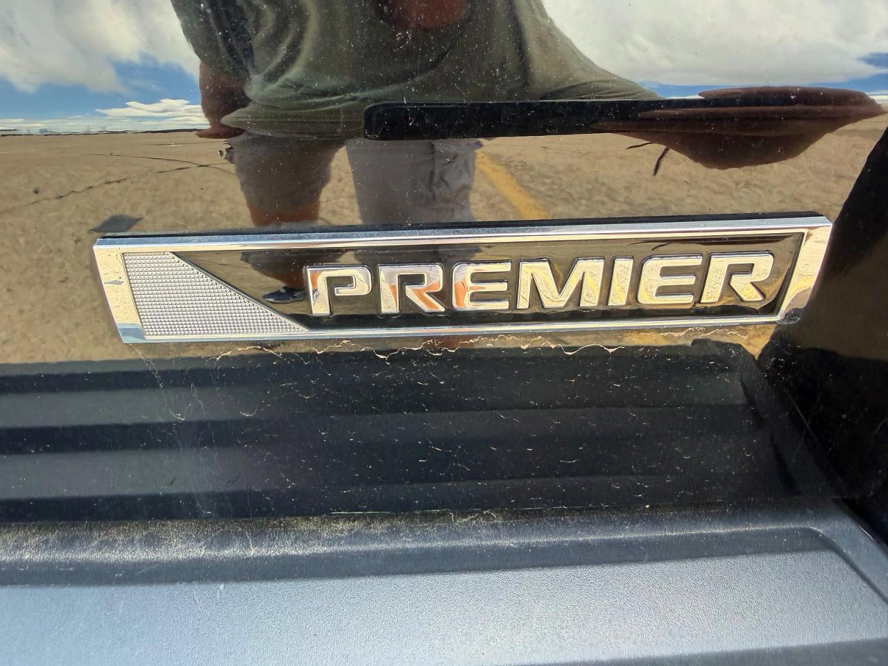 Chevrolet Suburban K1500 Premier