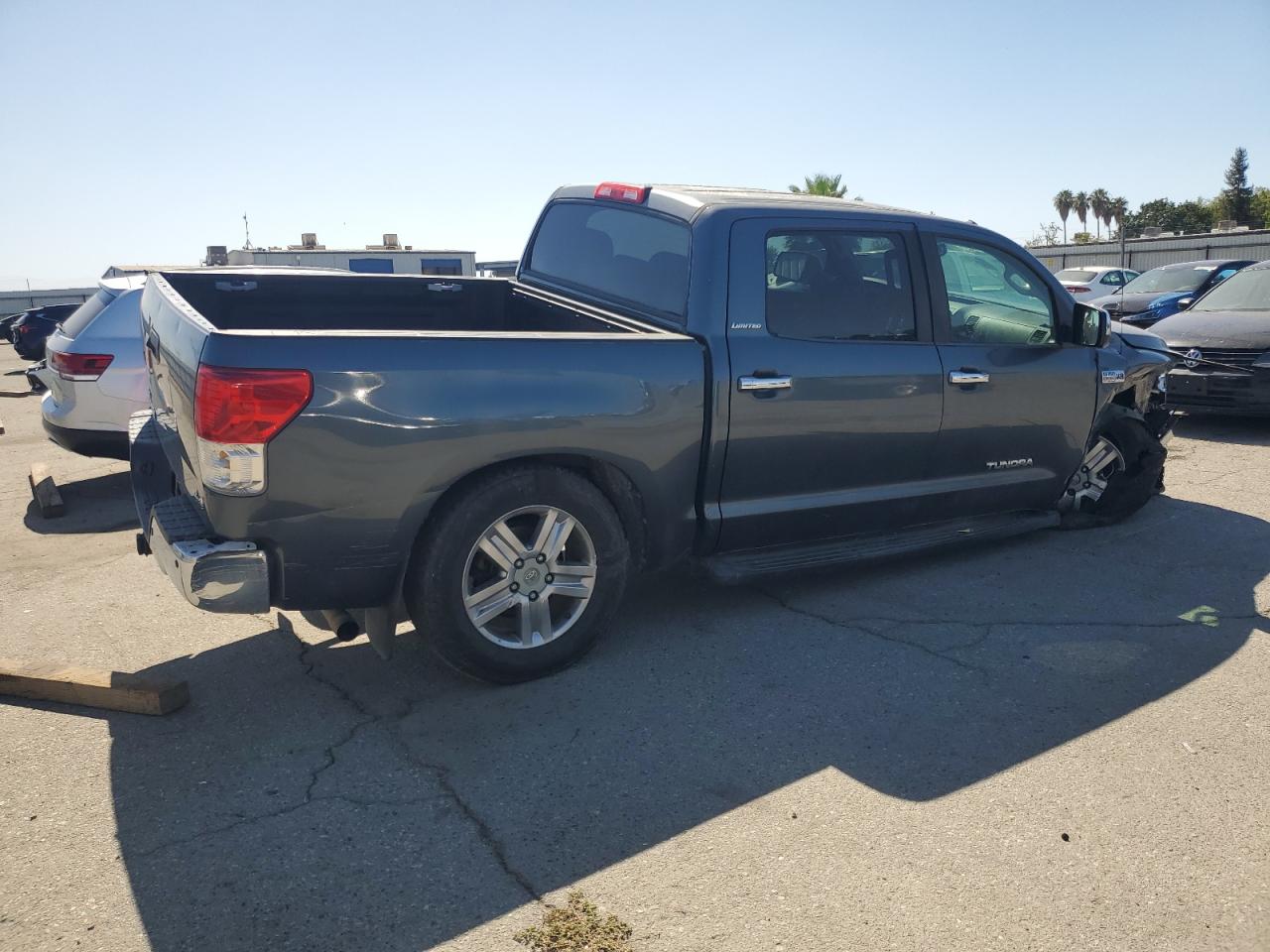 Toyota Tundra Crewmax Limited