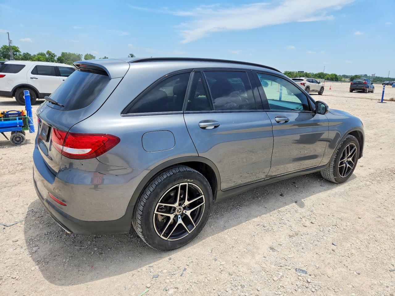 Mercedes-Benz GLC 300